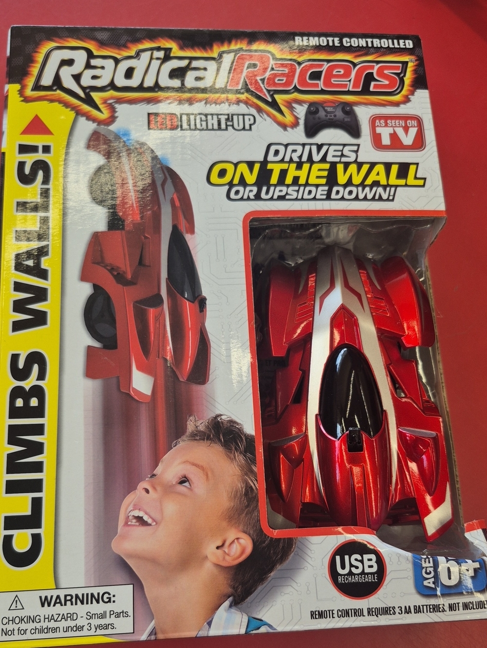 Remote Control Wall-Climbing Car - Red